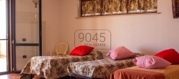 4 Schlafzimmer Villa in Roseto degli Abruzzi, Italy, Nr. 404393 19