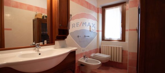 10 rooms House in Calvagese della Riviera, Italy No. 300745 4