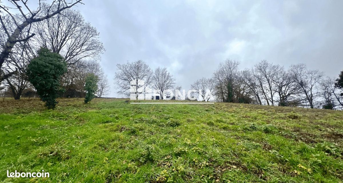 Земельный участок 1888м² в Альби, Франция № 119823