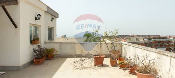 5 rooms Apartment in Gravina di Catania, Italy No. 138710 6