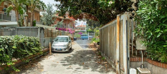 5 rooms Apartment in Gravina di Catania, Italy No. 138710 19