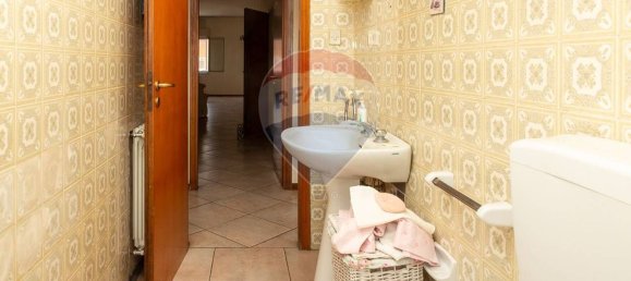 5 rooms Apartment in Gravina di Catania, Italy No. 138710 30