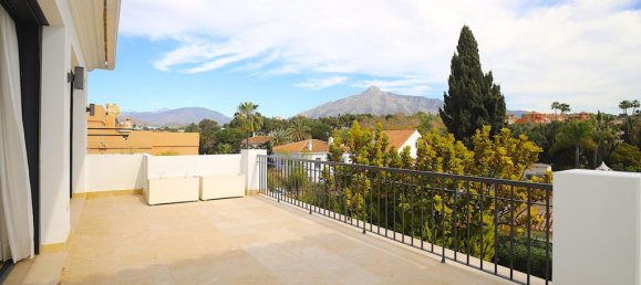 Villa de 6 dormitorios en Marbella, Spain No. 39048 29
