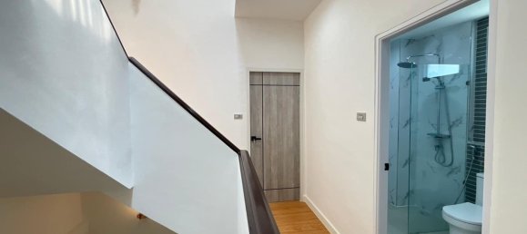 4 bedrooms Bungalow in Bangkok, Thailand No. 22587 12