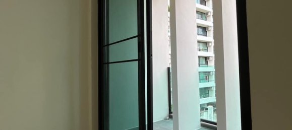 4 bedrooms Bungalow in Bangkok, Thailand No. 22587 14