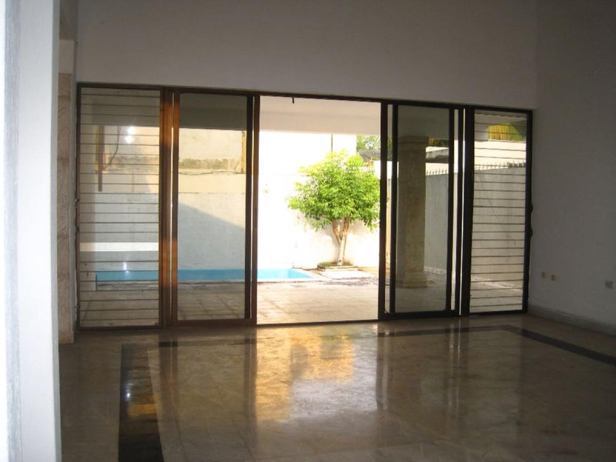 3 bedrooms House in Yucatan, Mexico No. 159230