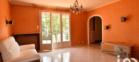 3 bedrooms House in Blois, France No. 261459 51