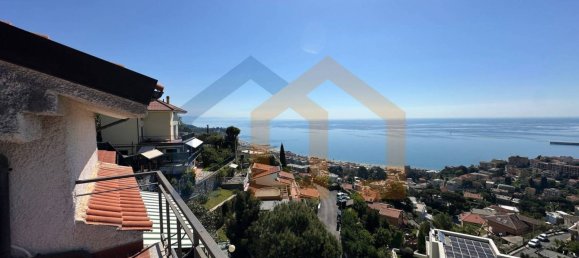 3 غرف نوم فيلا في Albissola Marina, Italy رقم 292365 31