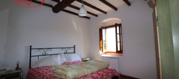 5 Schlafzimmer Haus in Loro Ciuffenna, Italy, Nr. 166687 21
