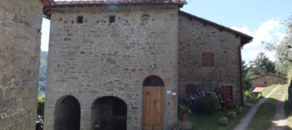 5 Schlafzimmer Haus in Loro Ciuffenna, Italy, Nr. 166687 33