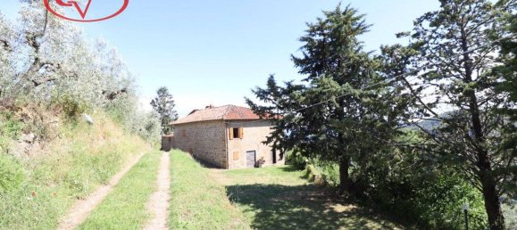 5 Schlafzimmer Haus in Loro Ciuffenna, Italy, Nr. 166687 50