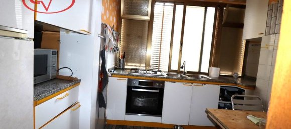4 rooms Apartment in Montevarchi, Italy No. 283050 6