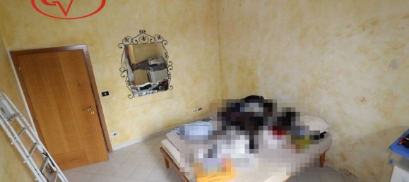 4 rooms Apartment in Montevarchi, Italy No. 283050 14