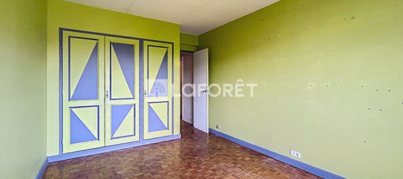 1 bedroom Apartment in Le Vesinet, France No. 281675 10