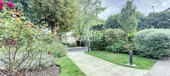 1 bedroom Apartment in Le Vesinet, France No. 281675 16