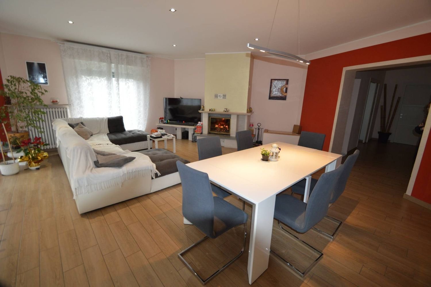 Вилла с 14 спальнями в Павия, Италия № 359508