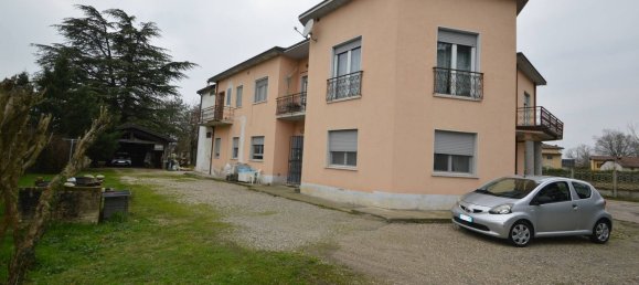 Вилла с 14 спальнями в Павия, Италия № 359508 37