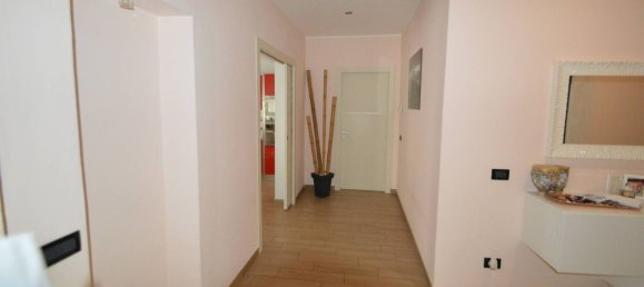 Вилла с 14 спальнями в Павия, Италия № 359508 21