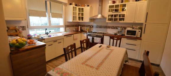 Вилла с 14 спальнями в Павия, Италия № 359508 25