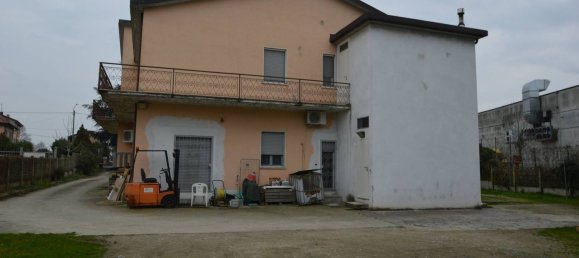 Вилла с 14 спальнями в Павия, Италия № 359508 34