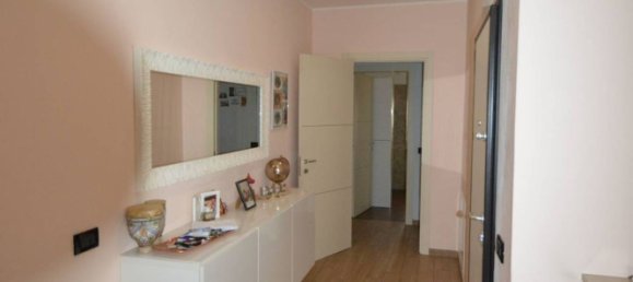 Вилла с 14 спальнями в Павия, Италия № 359508 20