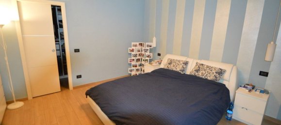 Вилла с 14 спальнями в Павия, Италия № 359508 11