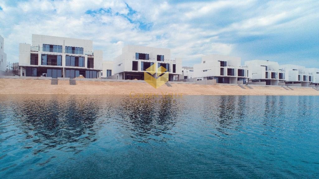 Villa de 4 dormitorios en SUN ISLAND, Sharjah Waterfront City, UAE No. 60176