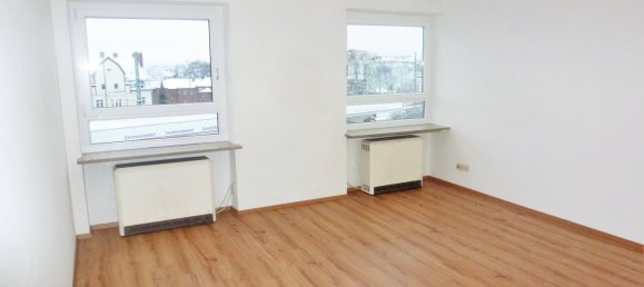 3 rooms Apartment in Hof, Germany No. 12730 4