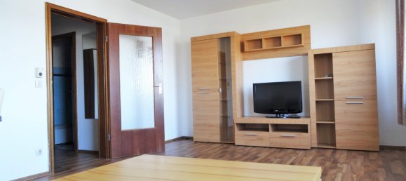 3 rooms Apartment in Hof, Germany No. 12730 3