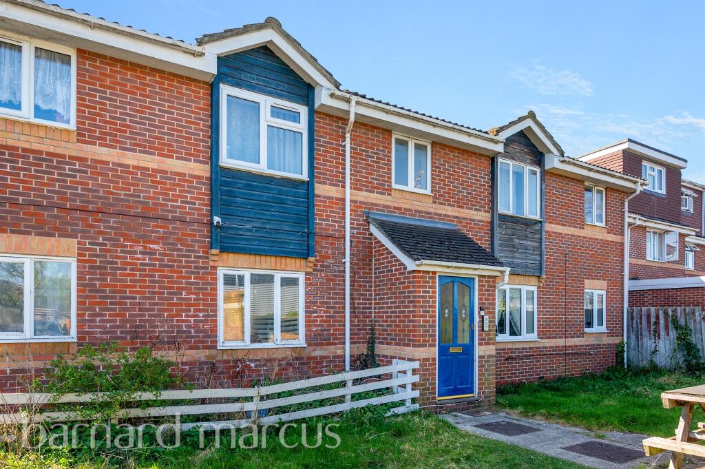 2 bedrooms Apartment in Feltham, United Kingdom No. 9822