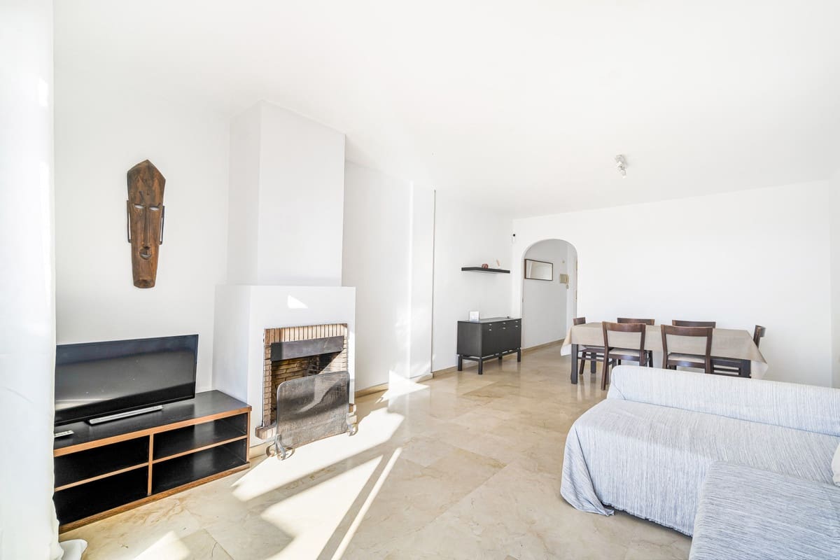 2 Schlafzimmer Penthouse in Estepona, Spain, Nr. 178345