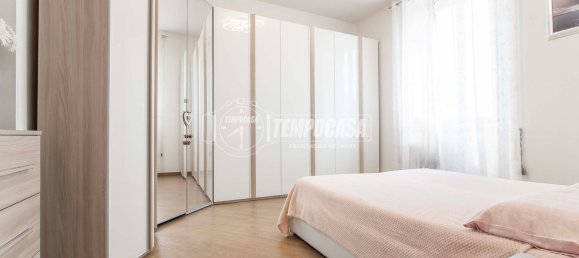 3 rooms Apartment in Lurago Marinone, Italy No. 269375 10