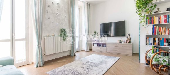 3 rooms Apartment in Lurago Marinone, Italy No. 269375 4