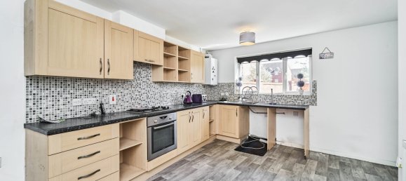 5 Schlafzimmer Haus in Bilston, United Kingdom, Nr. 1853 5