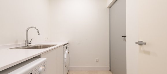 5 bedrooms Villa in Marbella Golden Mile, Spain No. 3069 25