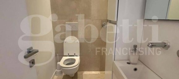 Propiedad comercial de 1 habitación en Ostuni, Italy No. 279634 11