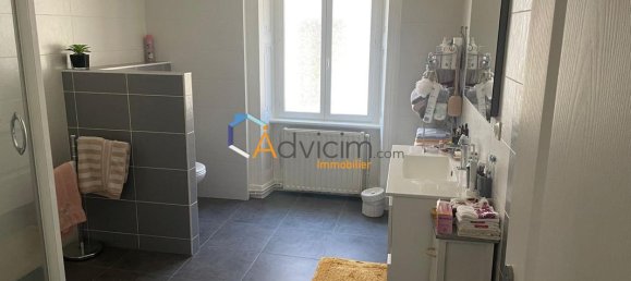 Casa T3 em Saint-Bonnet-le-Chateau, France N.º 189787 4