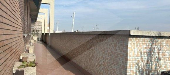 8-Zimmer Penthouse in Bologna, Italy, Nr. 27560 6