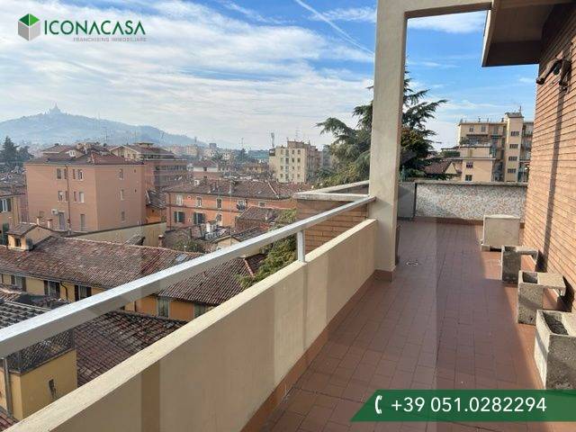 8-Zimmer Penthouse in Bologna, Italy, Nr. 27560