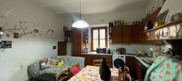 6 bedrooms House in Capraia e Limite, Italy No. 318127 18