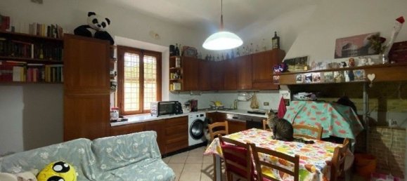 6 bedrooms House in Capraia e Limite, Italy No. 318127 15