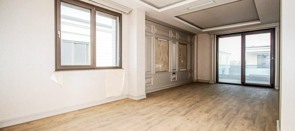 Villa 3+3 à Kundu, Turkey No. 822 8