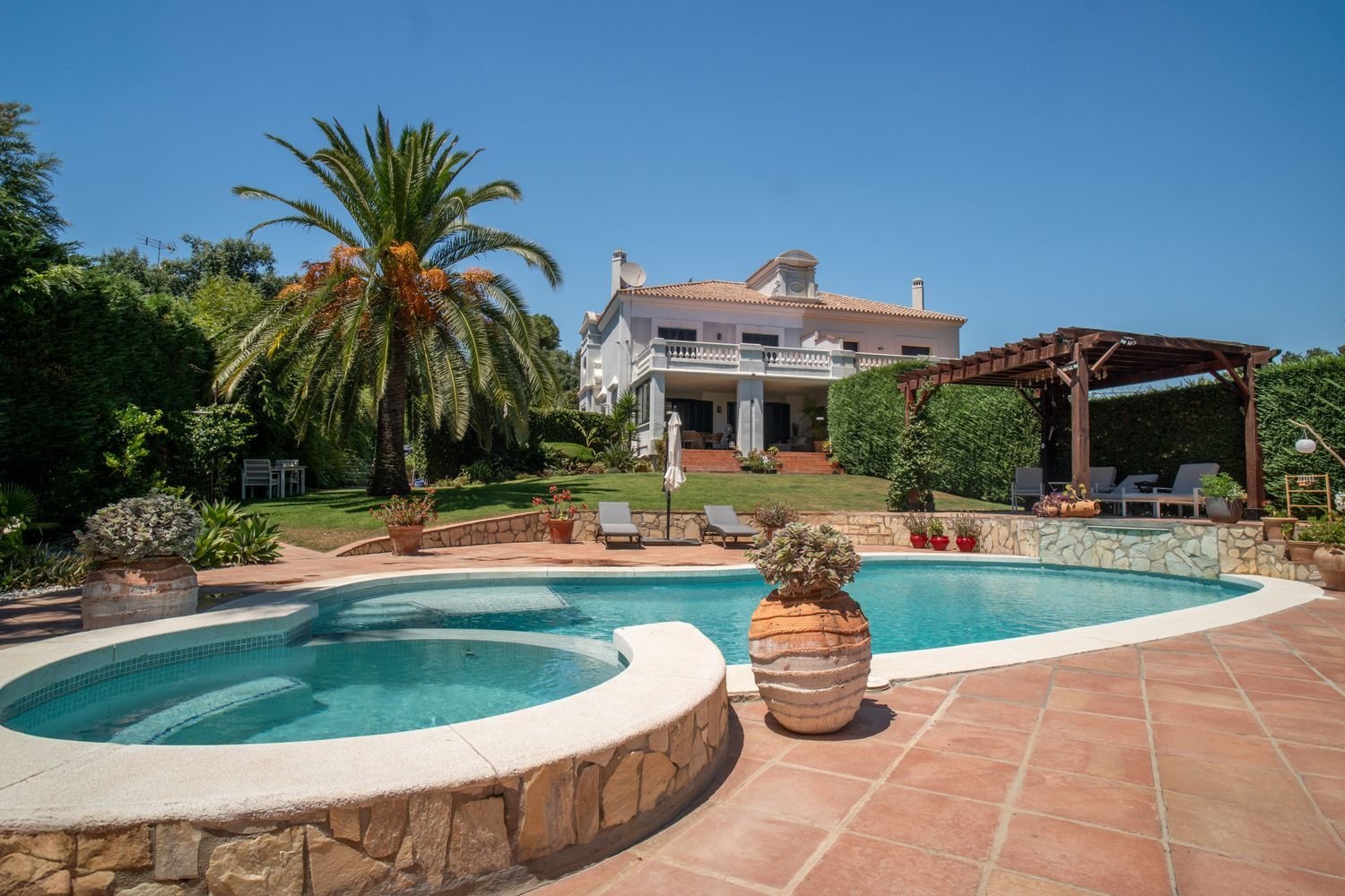 3 bedrooms Townhouse in Cadiz, Spain No. 240177