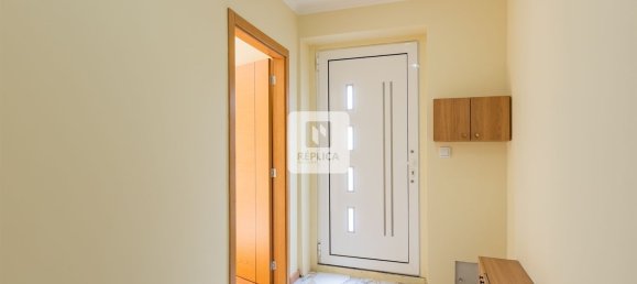 2 bedrooms House in Porto, Portugal No. 187440 20