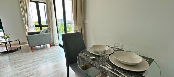 Studio in the Condo in Nai Yang, Thailand No. 8442 8