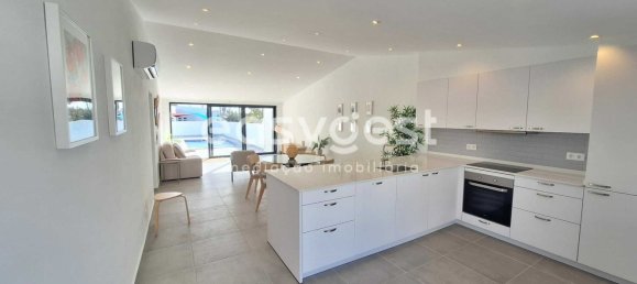 3 bedrooms House in Luz, Portugal No. 63757 6