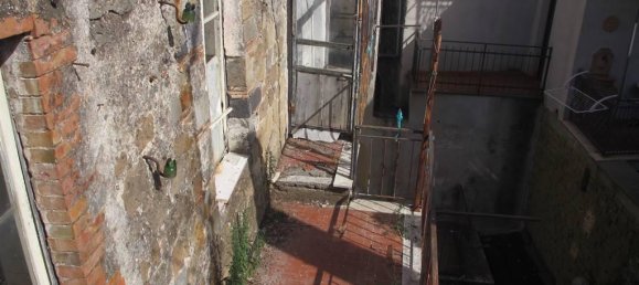 6 rooms Apartment in Bolsena, Italy No. 154606 8