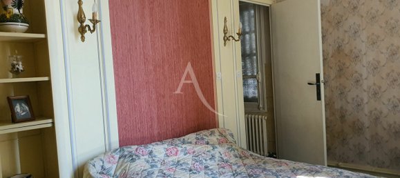 Casa de 3 dormitorios en Noyers-sur-Cher, France No. 80456 13