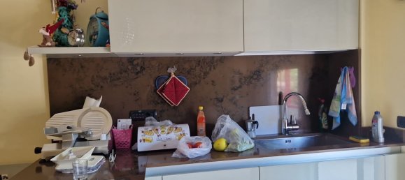 Apartamento de 2 dormitorios en Pozzuoli, Italy No. 373314 3