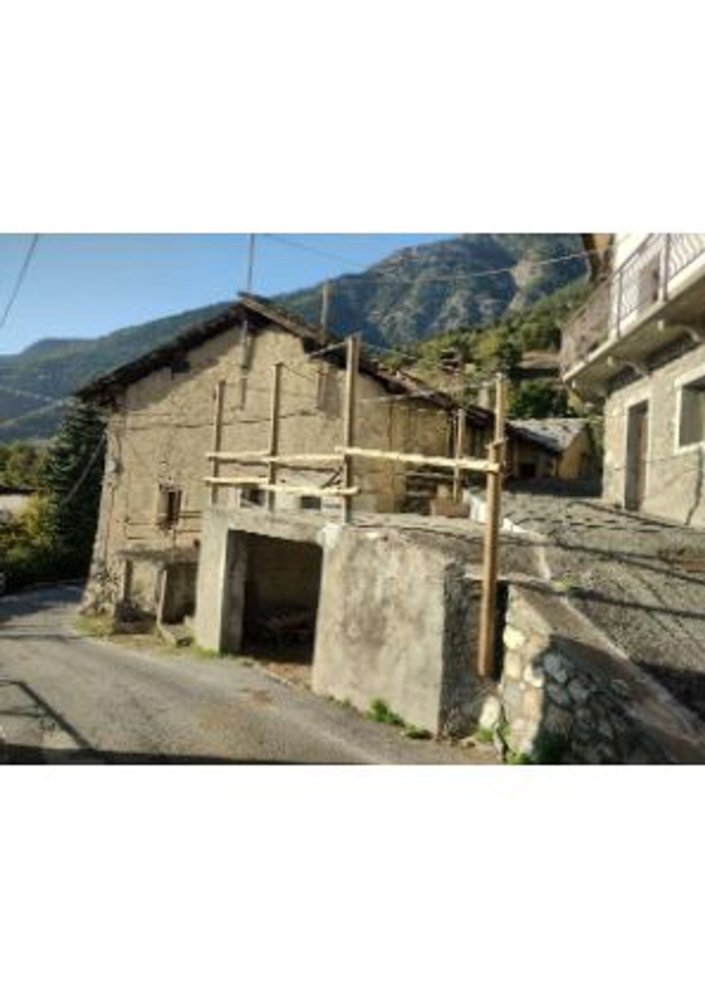 5غرفة منزل في Quart, Italy رقم 300119